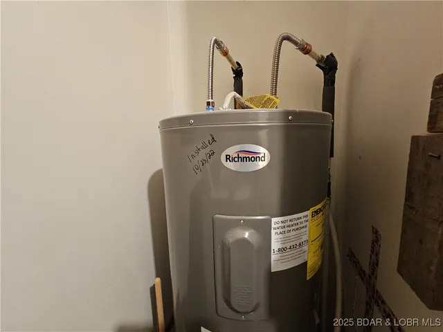 $215,000 | 2021 Long Lane, Eldon, MO 65026