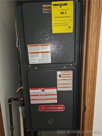 $215,000 | 2021 Long Lane, Eldon, MO 65026