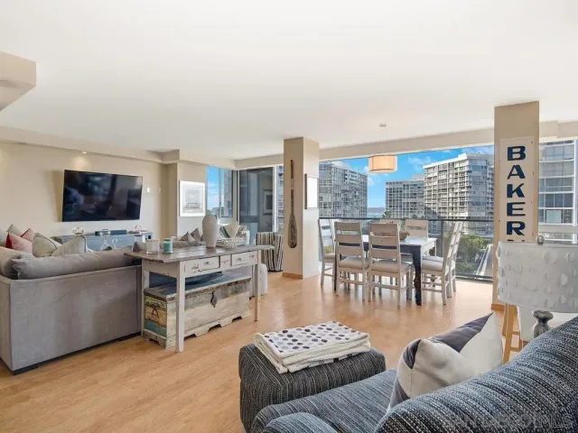 $3,149,990 | 1810 Avenida Del Mundo, Unit 505, Coronado, CA 92118