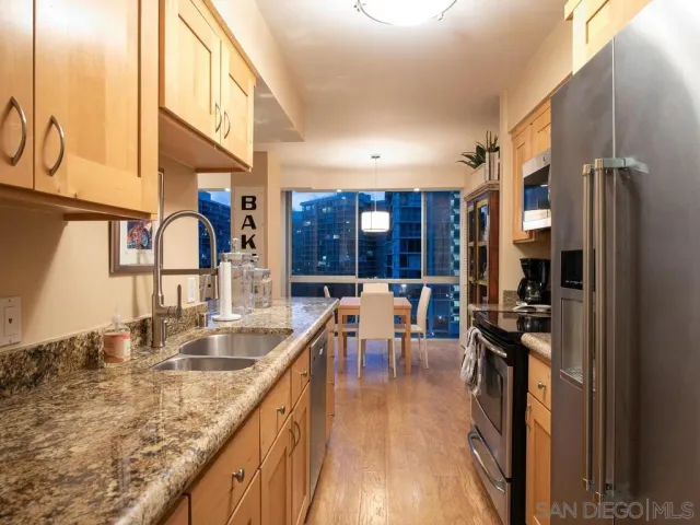 $3,149,990 | 1810 Avenida Del Mundo, Unit 505, Coronado, CA 92118