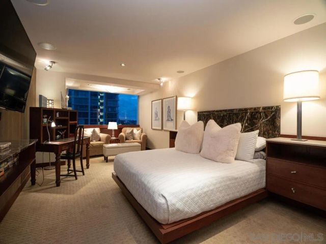 $3,149,990 | 1810 Avenida Del Mundo, Unit 505, Coronado, CA 92118