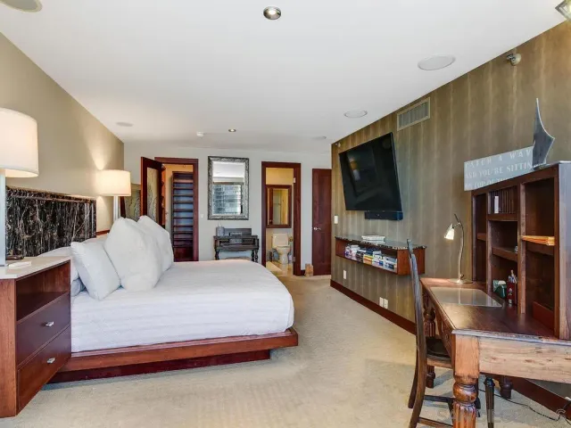 $3,149,990 | 1810 Avenida Del Mundo, Unit 505, Coronado, CA 92118