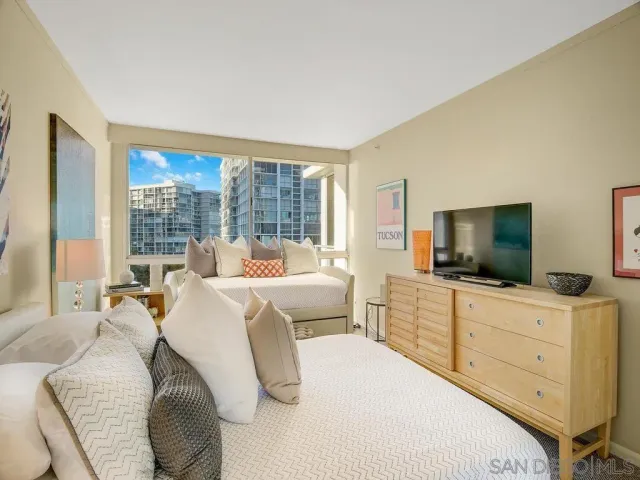 $3,149,990 | 1810 Avenida Del Mundo, Unit 505, Coronado, CA 92118