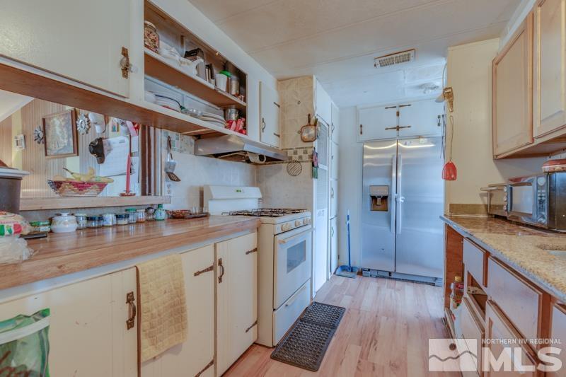 640 Magnolia Way Reno, NV 89506 - Photo 6 of 23 Photo 6