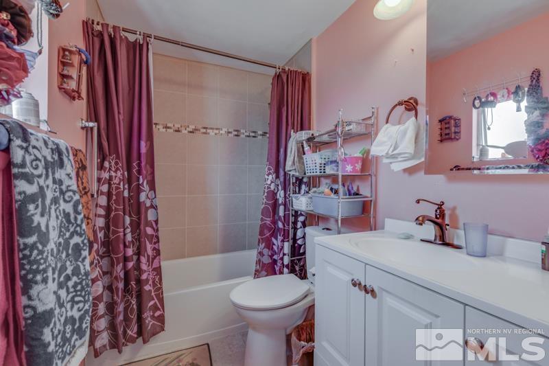 640 Magnolia Way Reno, NV 89506 - Photo 9 of 23 Photo 9