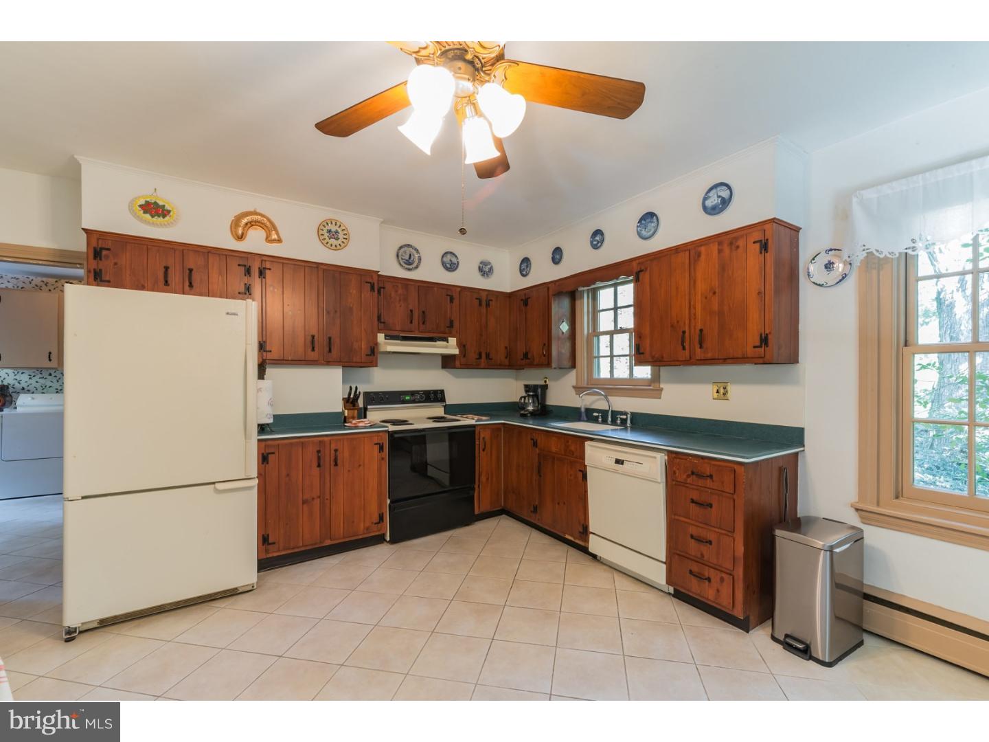 1091 Country Club Road West Chester, PA 19382 - Photo 8 of 25 Gallery Image 8