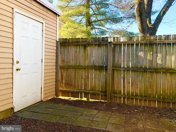 $1,995 | 7197 A Cimarron Court, Frederick, MD 21703