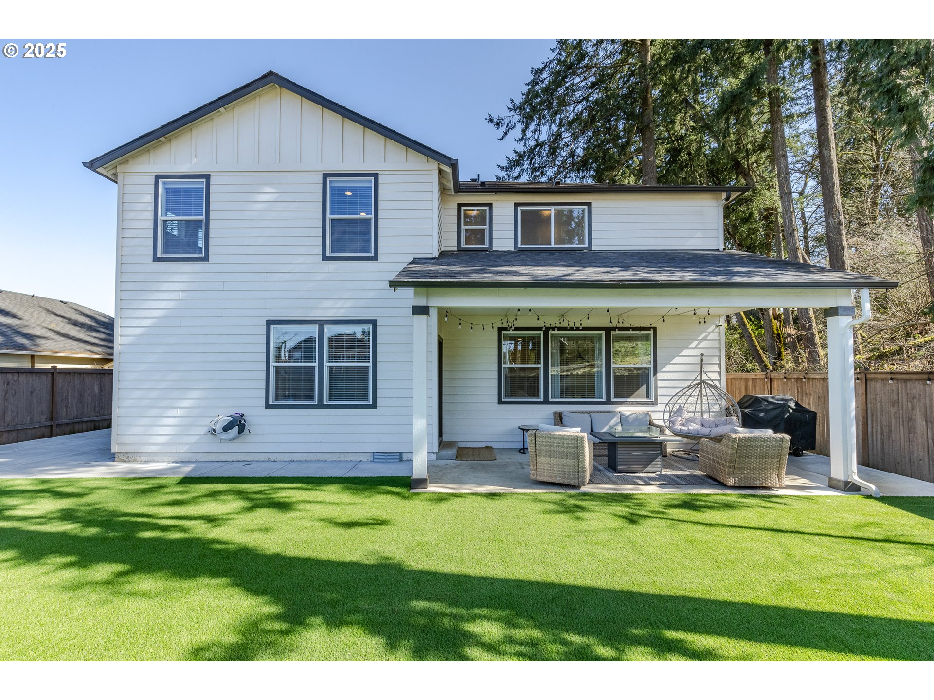 782 South 52nd Street Springfield, OR 97478 - Photo 41 of 41 a front view of house with yard and outdoor seating