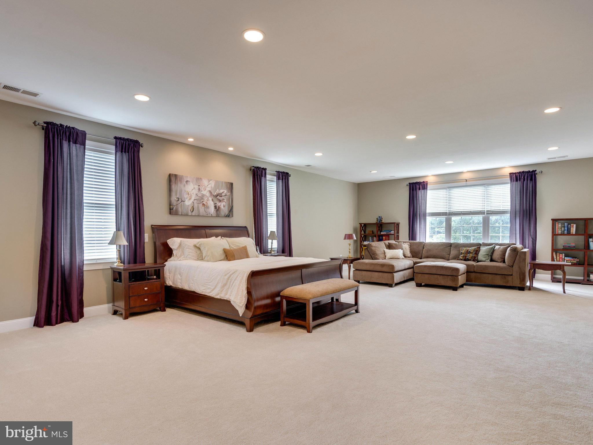 2862 Hunter Road Fairfax, VA 22031 - Photo 17 of 30 Bedroom (Master)