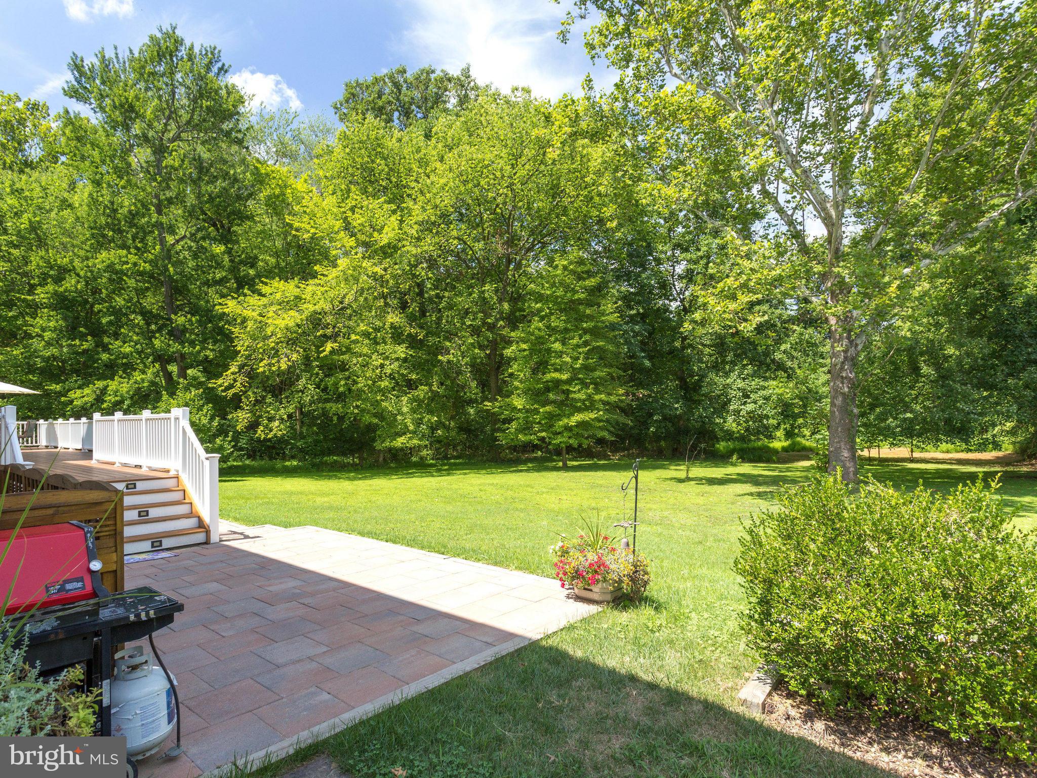 2862 Hunter Road Fairfax, VA 22031 - Photo 24 of 30 Exterior (Rear)