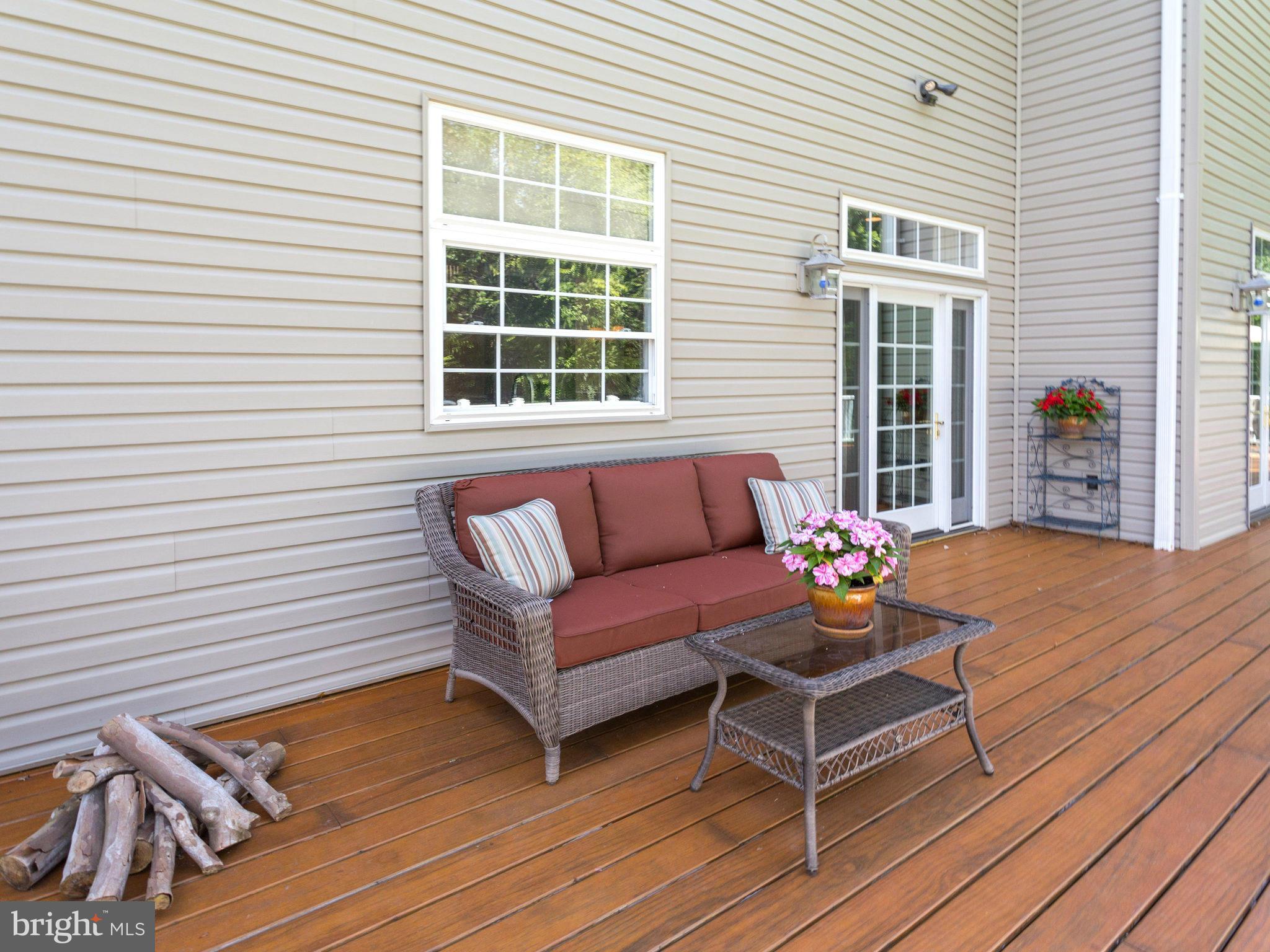2862 Hunter Road Fairfax, VA 22031 - Photo 26 of 30 Exterior (Rear)