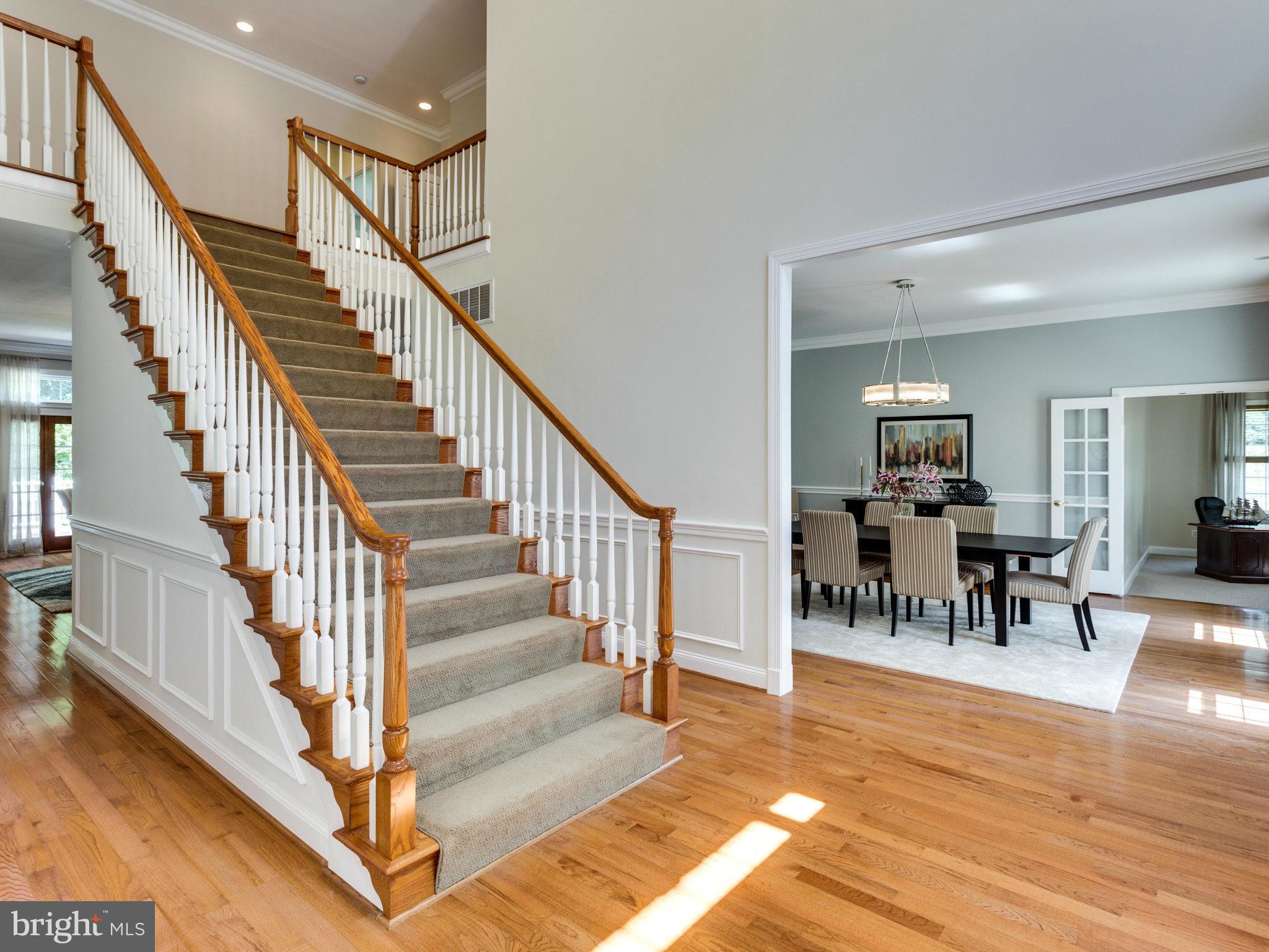2862 Hunter Road Fairfax, VA 22031 - Photo 4 of 30 Interior (General)