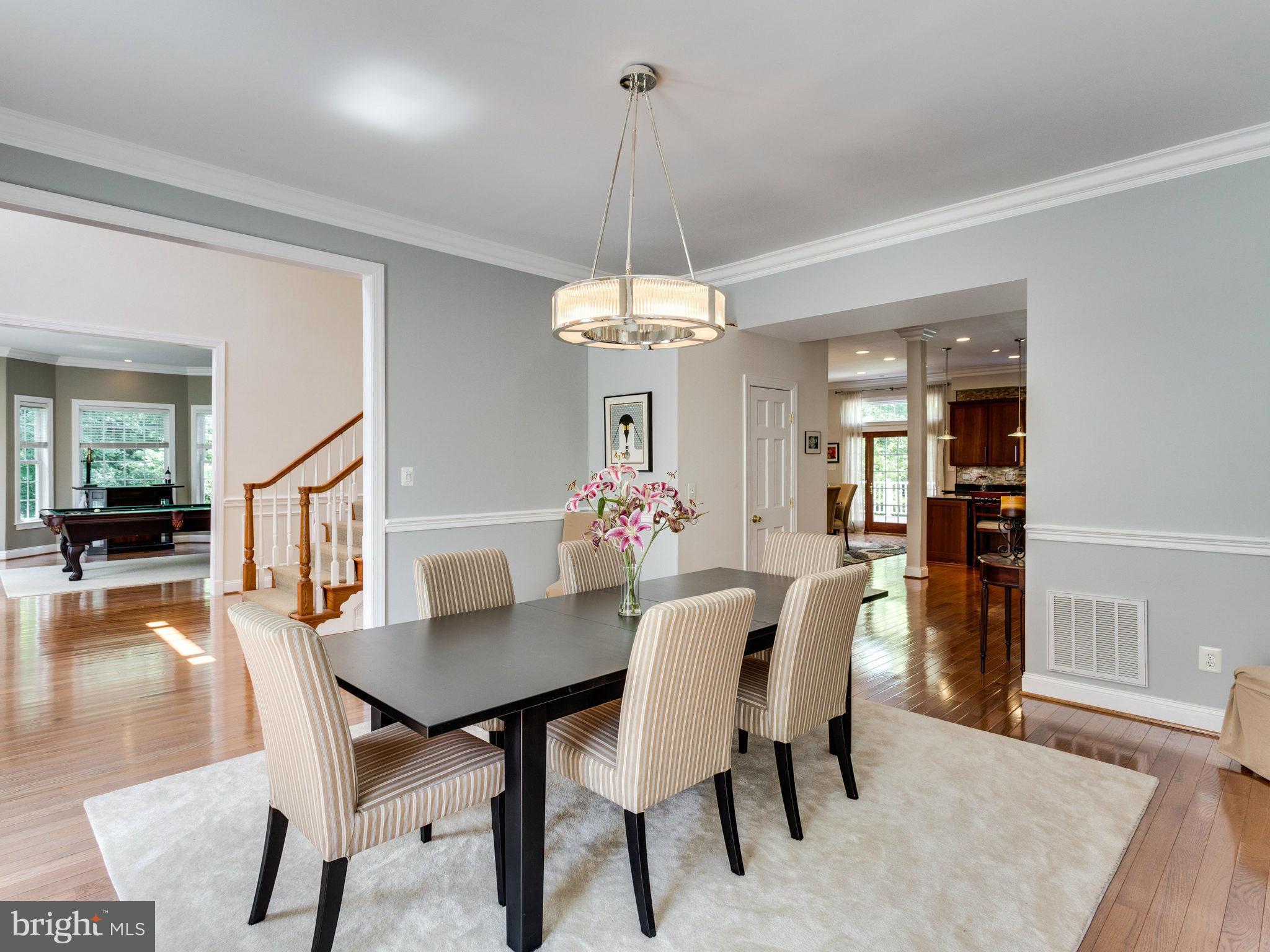 2862 Hunter Road Fairfax, VA 22031 - Photo 5 of 30 Dining Room