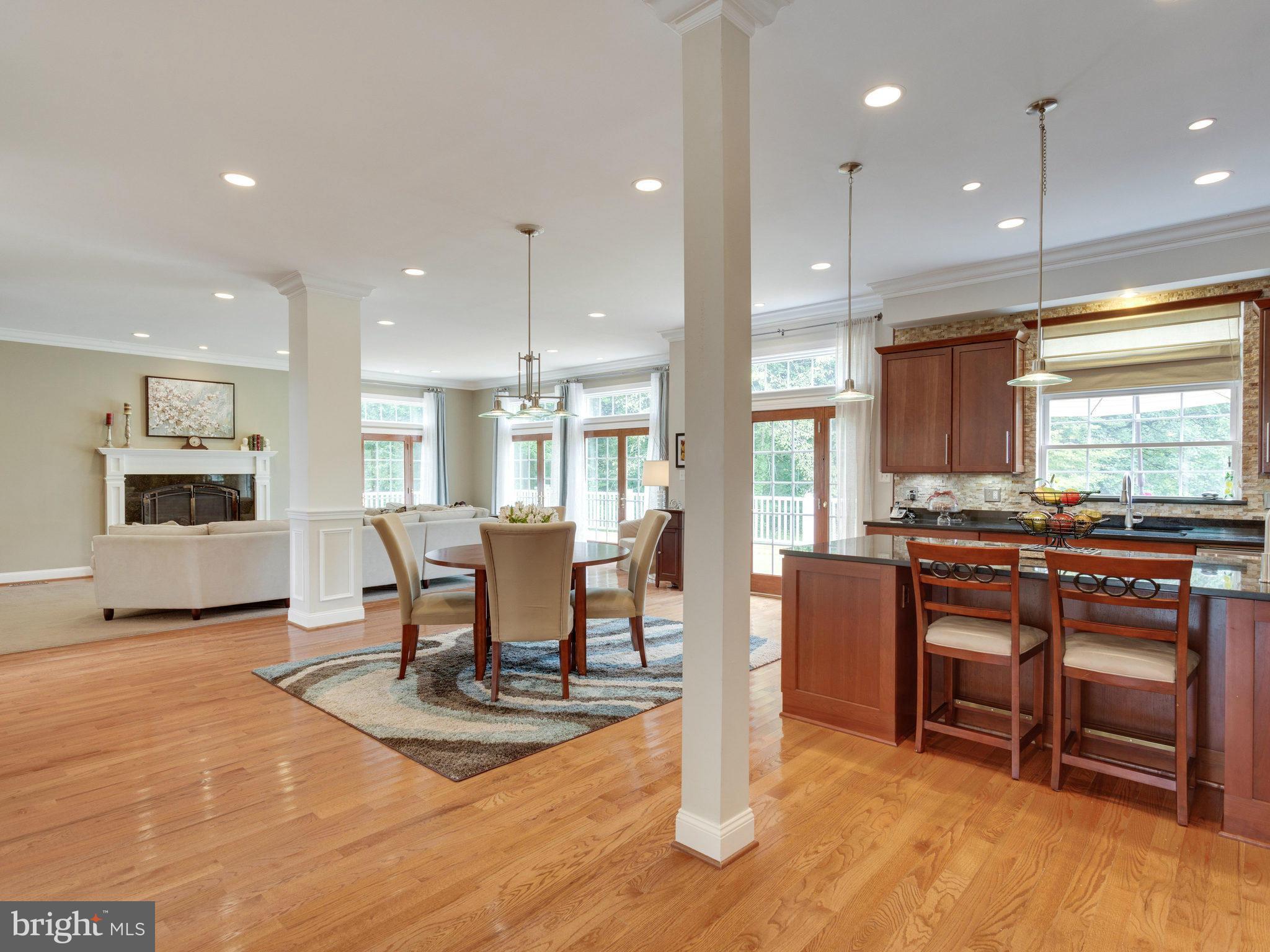 2862 Hunter Road Fairfax, VA 22031 - Photo 8 of 30 Kitchen