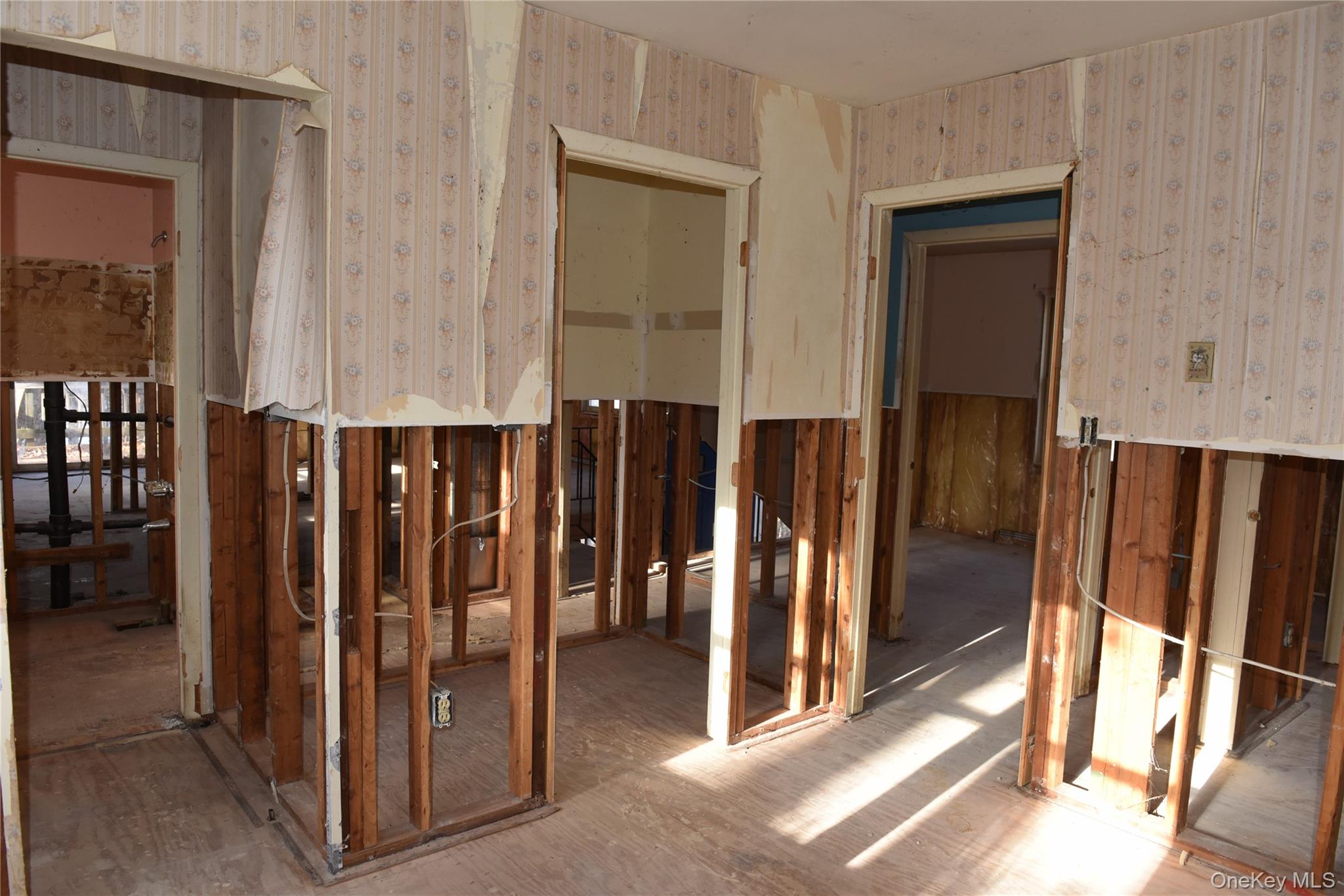 610 Mt Airy Road New Windsor, NY 12553 - Photo 15 of 28