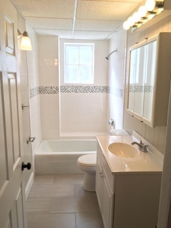 296 Snell Street Fall River, MA 02721 - Photo 5 of 22