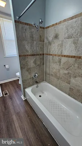 $1,900 | 2805 Erdman Avenue, Baltimore, MD 21213