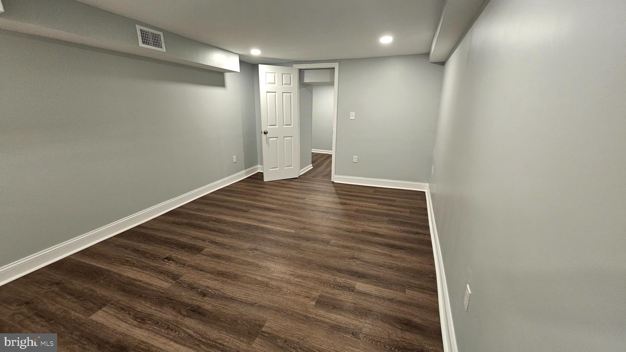 2805 Erdman Avenue Baltimore, MD 21213 - Photo 17 of 25 Lower Level Room with Closet