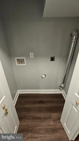 a view of entryway