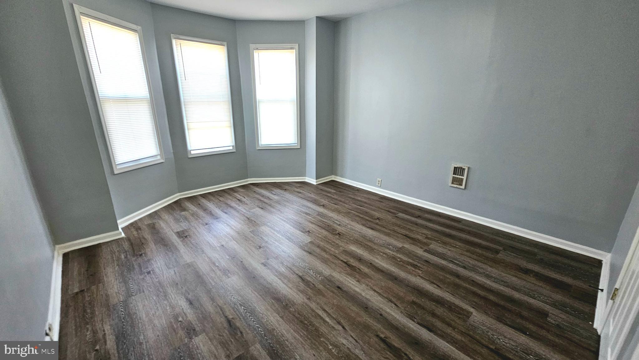 2805 Erdman Avenue Baltimore, MD 21213 - Photo 10 of 25 Primary Bedroom