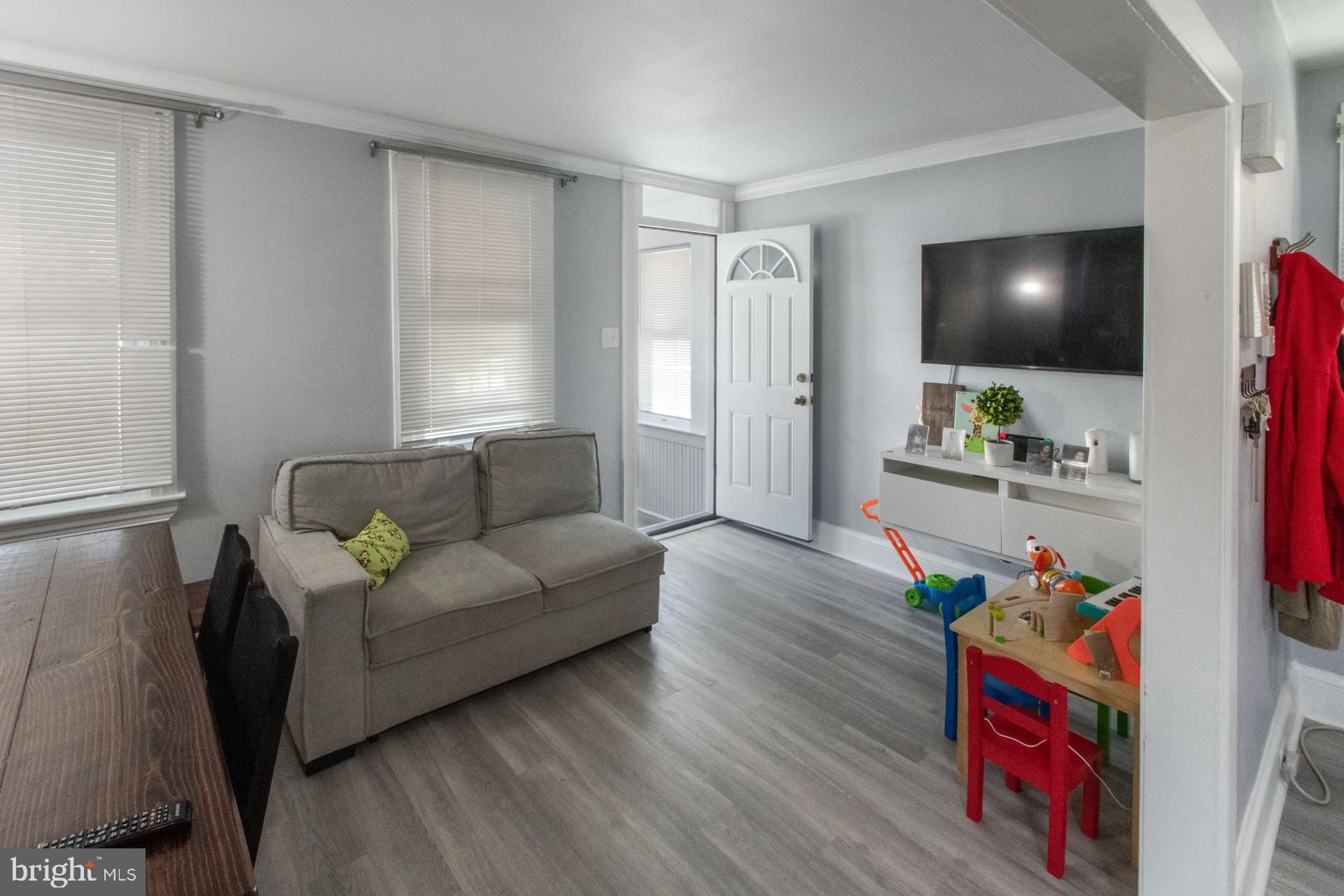 234 Hooker Street Riverside, NJ 08075 - Photo 11 of 35
