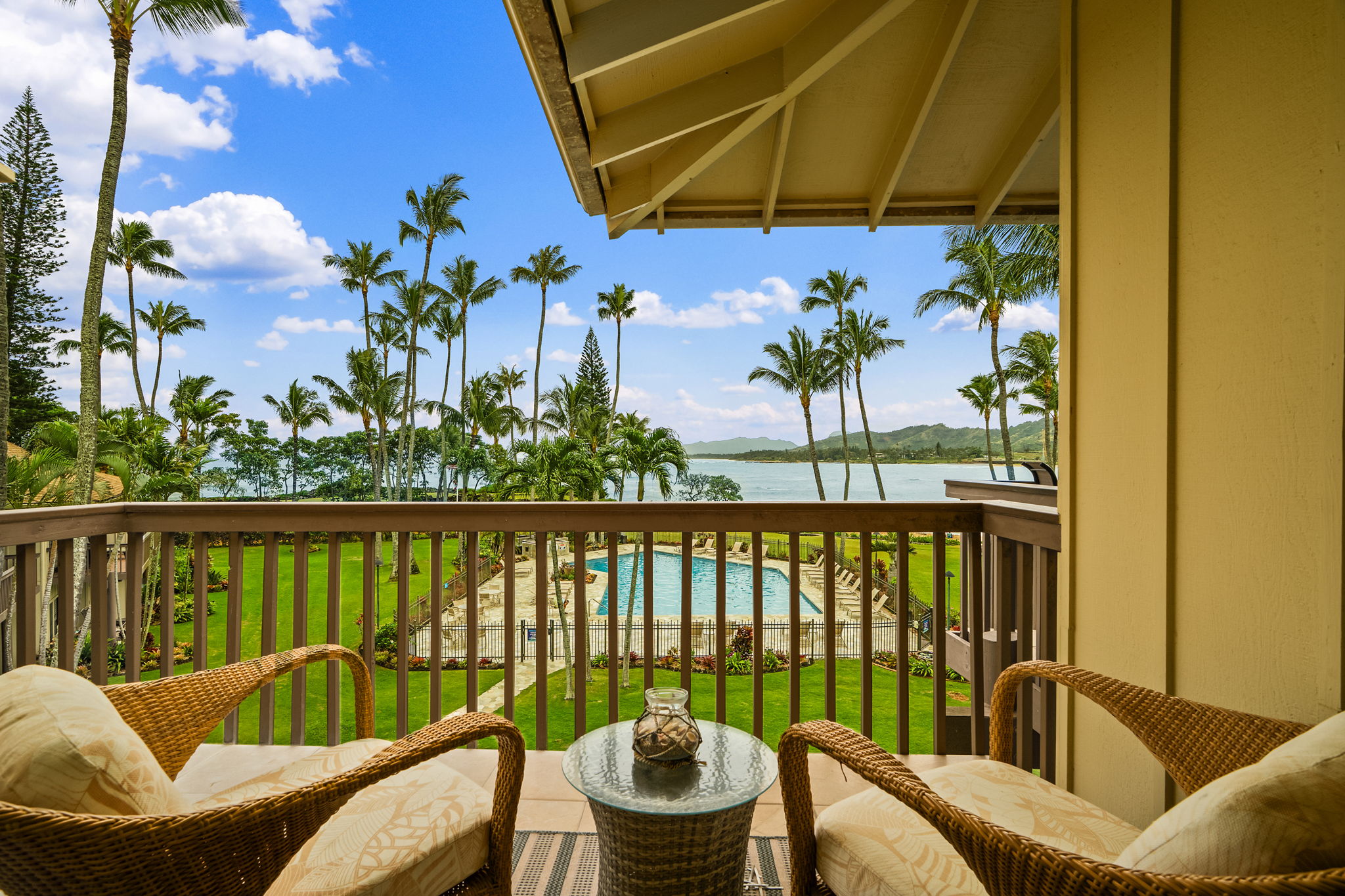 410 Papaloa Road, Unit 233 Kapaa, HI 96746 - Photo 14 of 27 a view of balcony with furniture