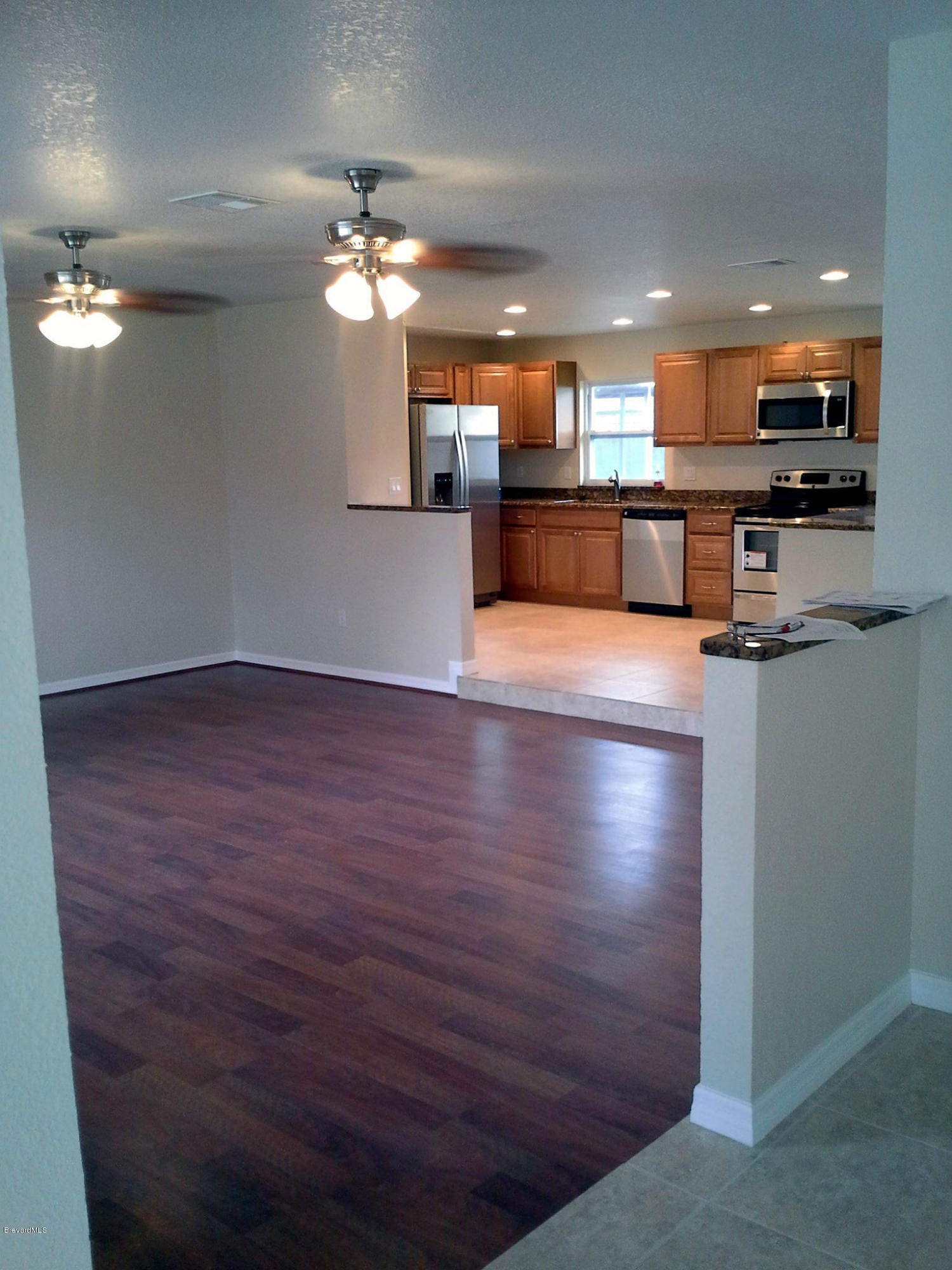 942 Kings Post Road Rockledge, FL 32955 - Photo 3 of 12 Living Area