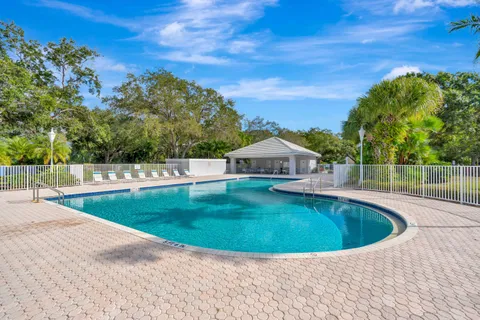 $365,000 | 4904 Lake Catherine Drive, Palm Beach Gardens, FL 33403