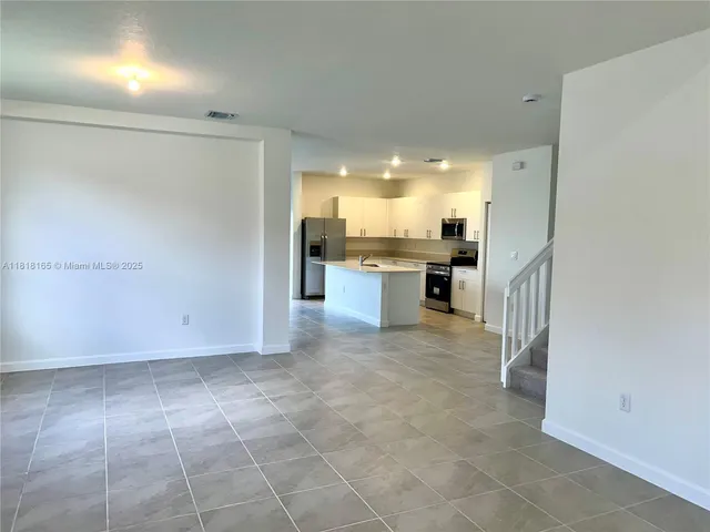 $4,150 | 2929 Southeast 23rd Avenue, Homestead, FL 33035