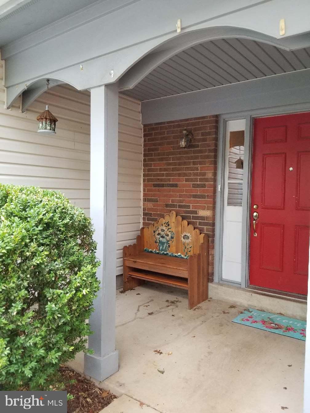 9108 Rockefeller Lane Springfield, VA 22153 - Photo 3 of 24 Exterior (Front)