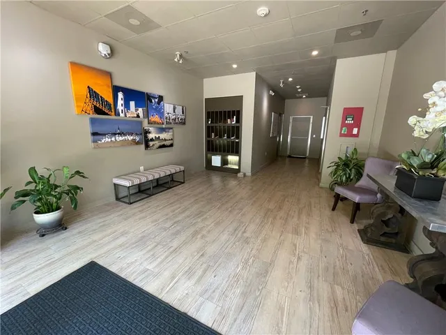 $1,400 | 835 Julia Street, Unit 5, New Orleans, LA 70113