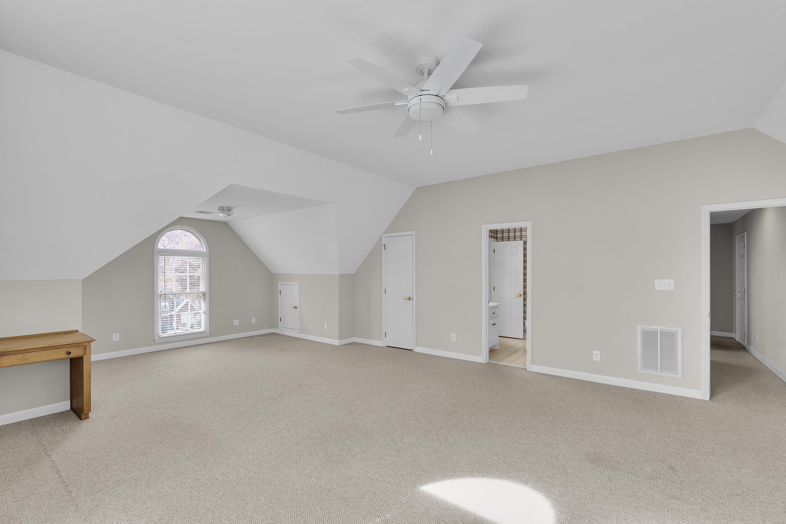 111 West Woodglen Road Spartanburg, SC 29301 - Photo 29 of 40