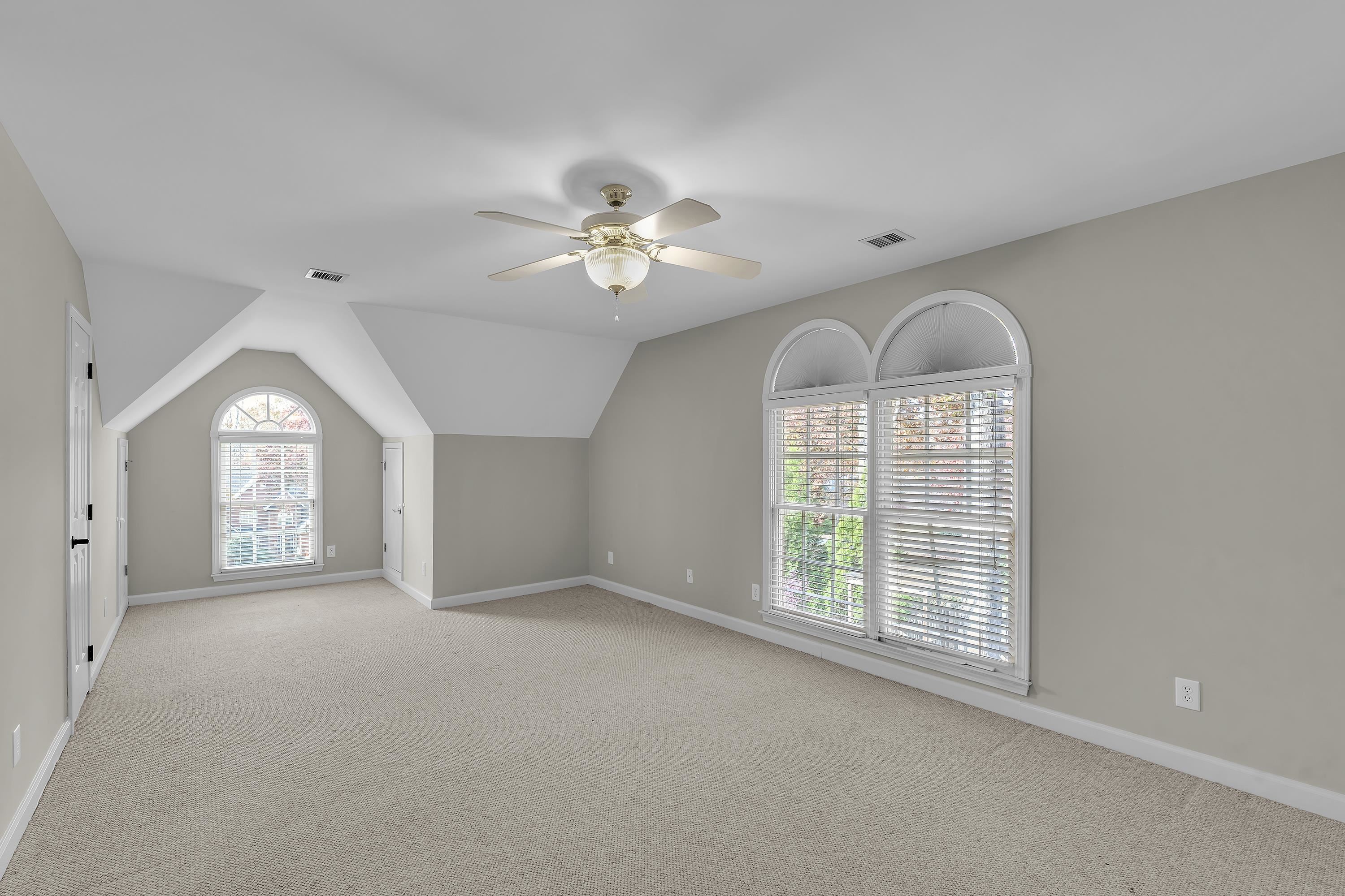 111 West Woodglen Road Spartanburg, SC 29301 - Photo 34 of 40