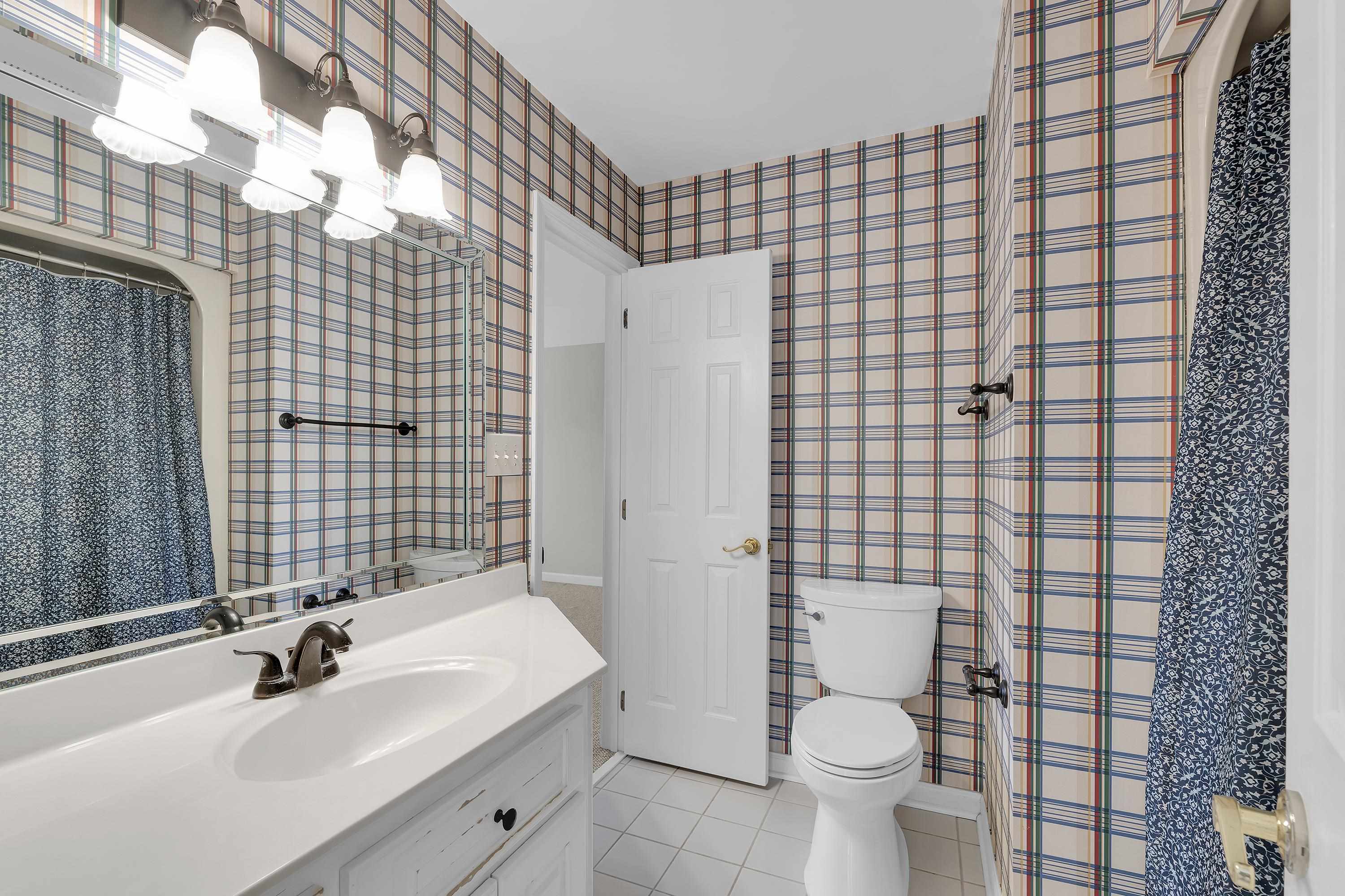 111 West Woodglen Road Spartanburg, SC 29301 - Photo 35 of 40