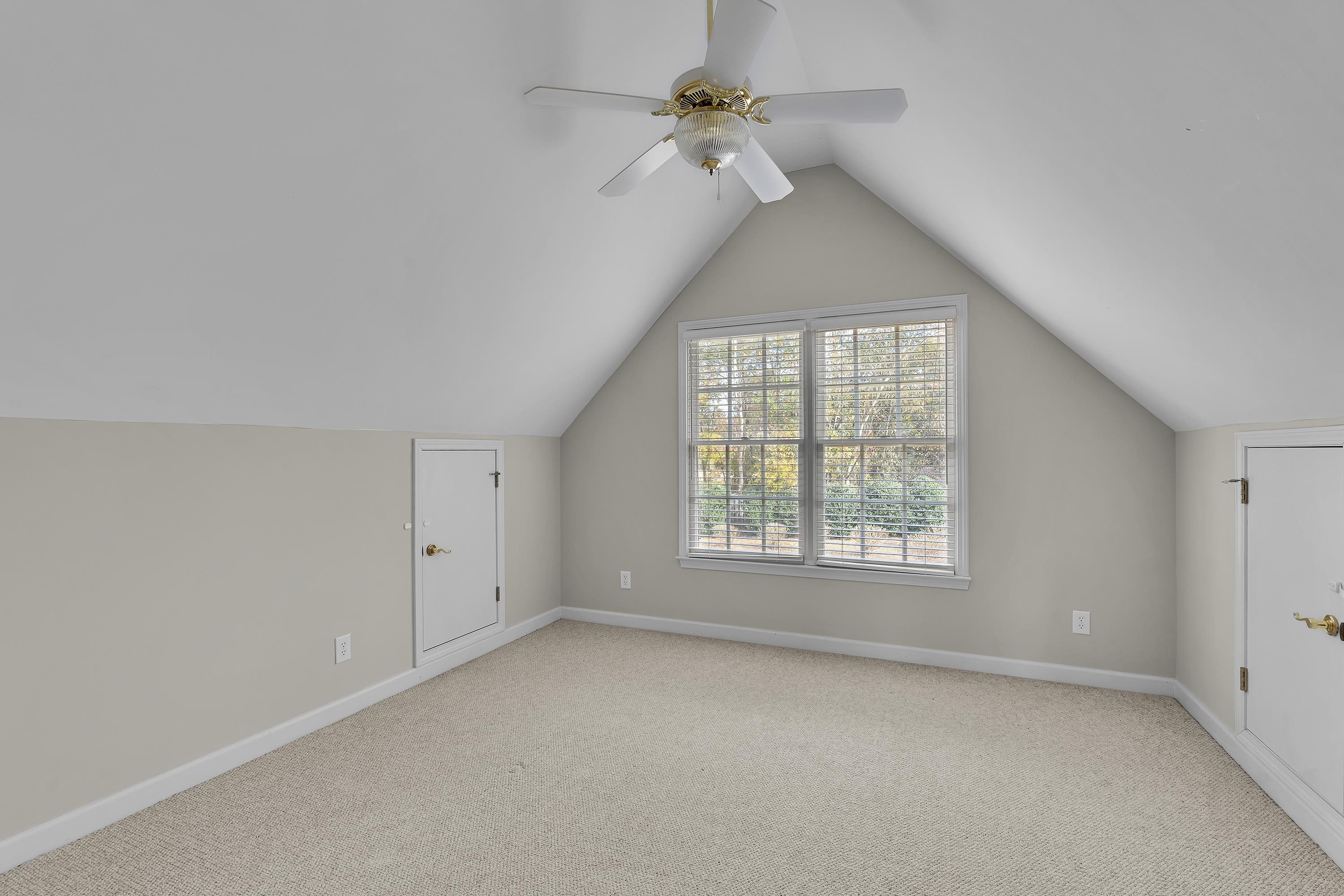 111 West Woodglen Road Spartanburg, SC 29301 - Photo 38 of 40