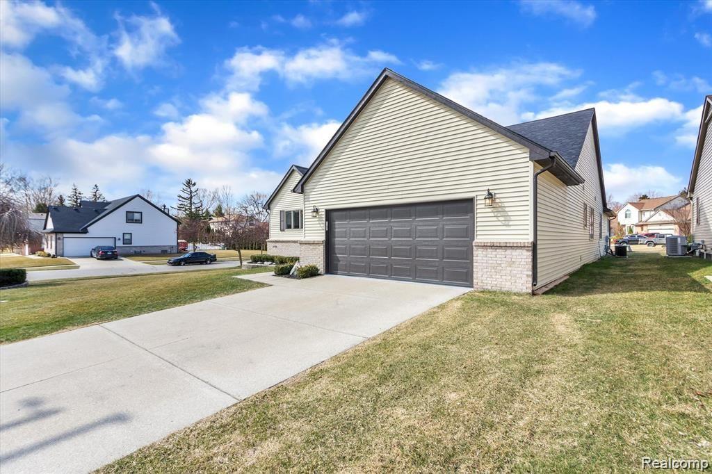 9769 Stark Road Livonia, MI 48150 - Photo 5 of 64 Brand new roof and