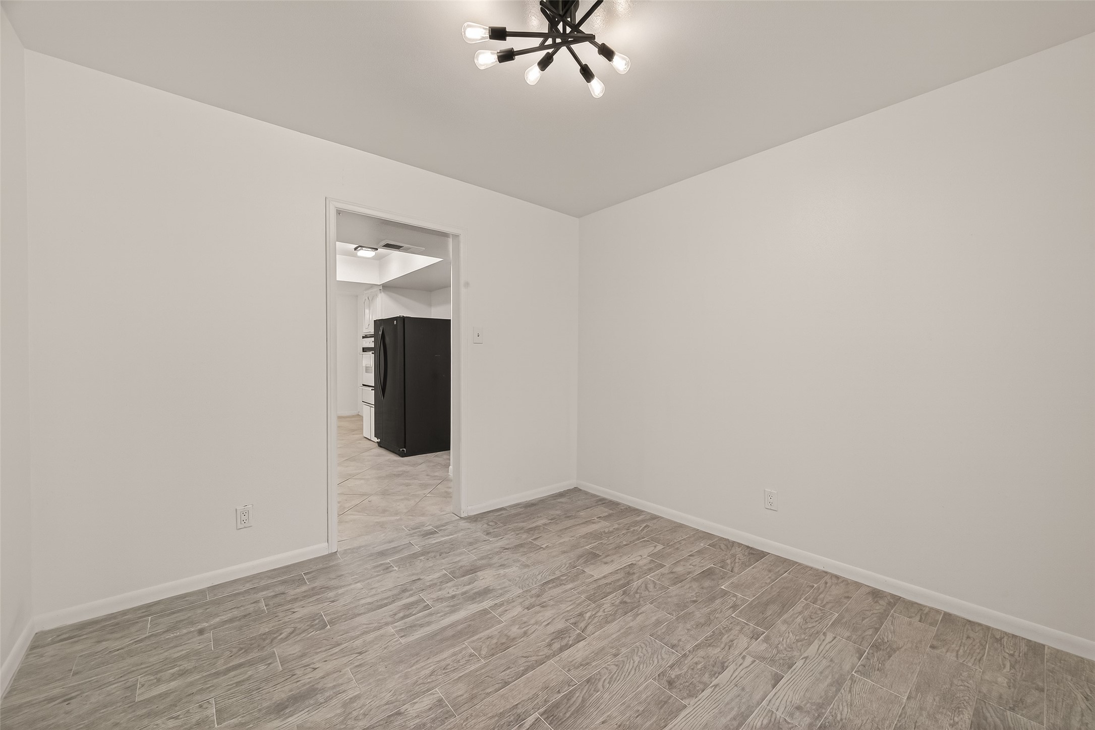 5523 Kuldell Drive Houston, TX 77096 - Photo 21 of 47