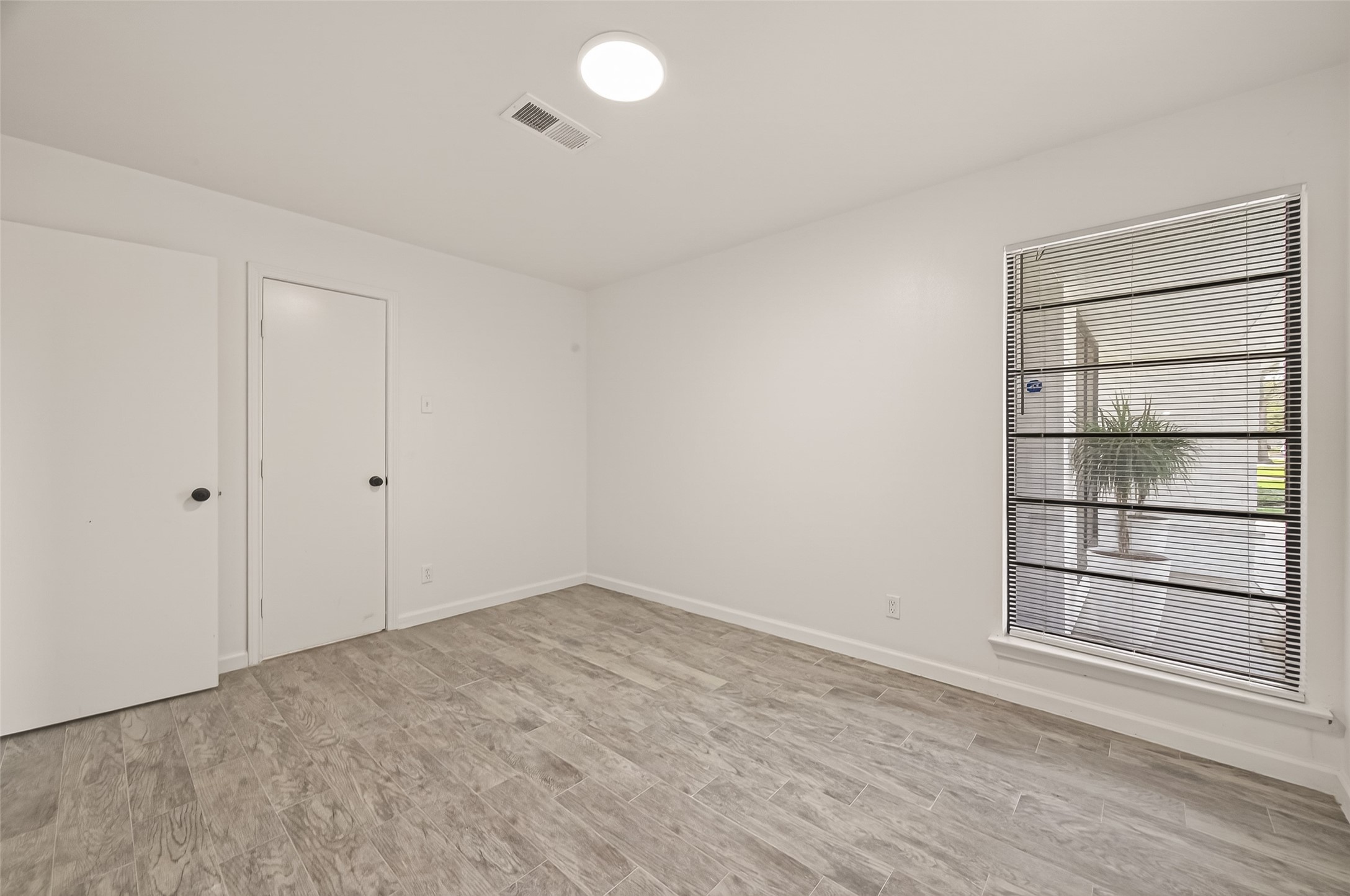 5523 Kuldell Drive Houston, TX 77096 - Photo 25 of 47