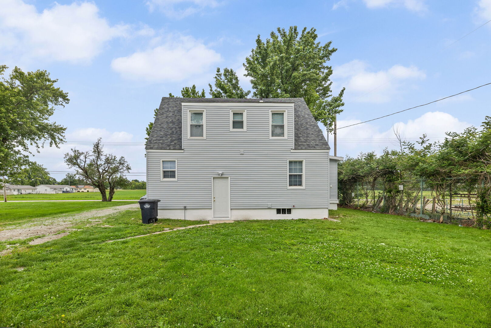 21 Mills Cart Road Salem, IL 62881 - Photo 7 of 40