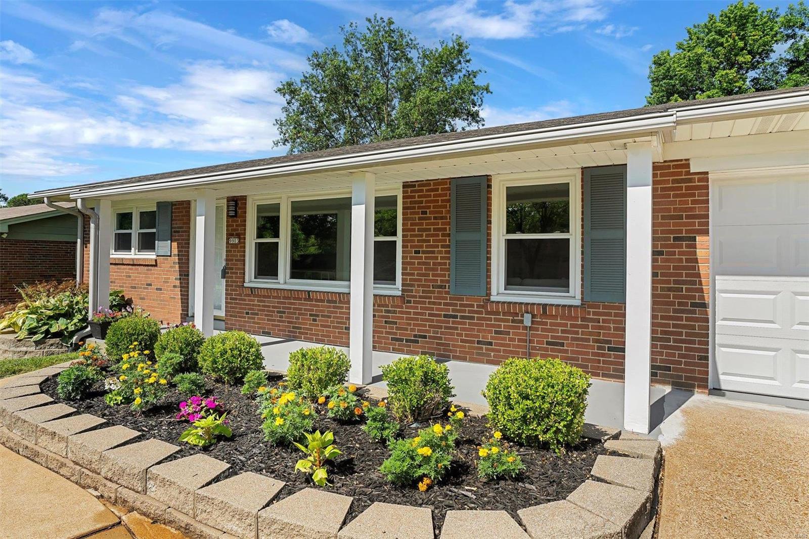 9903 Baptist Church Road St. Louis, MO 63126 - Photo 2 of 35 Gallery Image 2