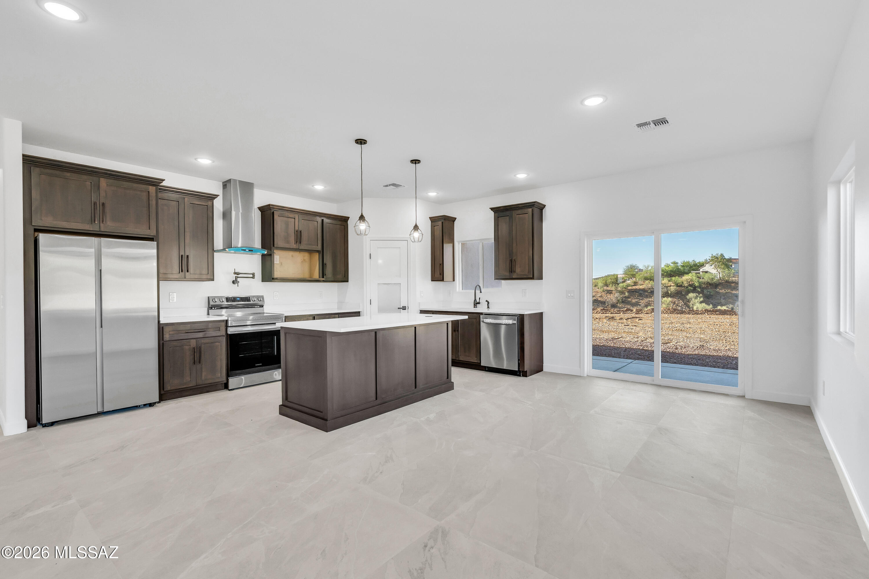 1441 Alisa Court Rio Rico, AZ 85648 - Photo 9 of 37