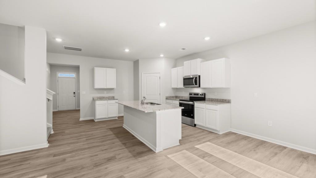 2935 Daxton Lane Gainesville, GA 30507 - Photo 5 of 30