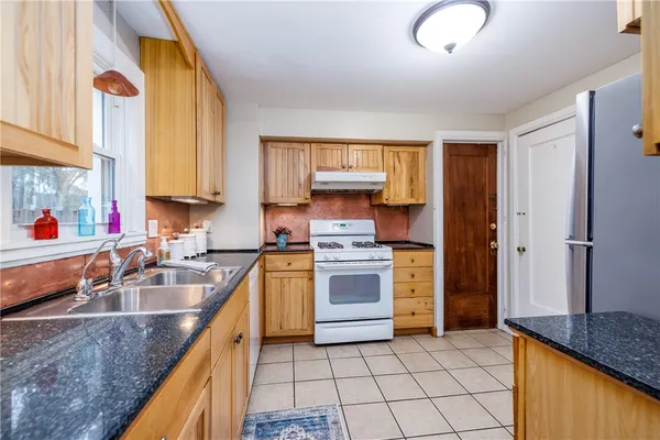 $225,000 | 30 Raleigh Street, Rochester, NY 14620