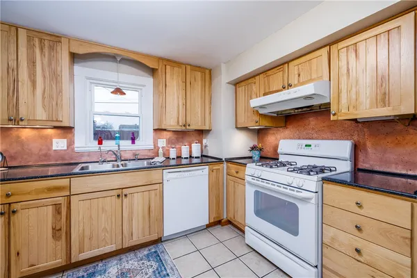 $225,000 | 30 Raleigh Street, Rochester, NY 14620