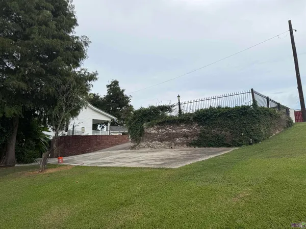 $495,000 | 58416 Bayou Road, Plaquemine, LA 70764