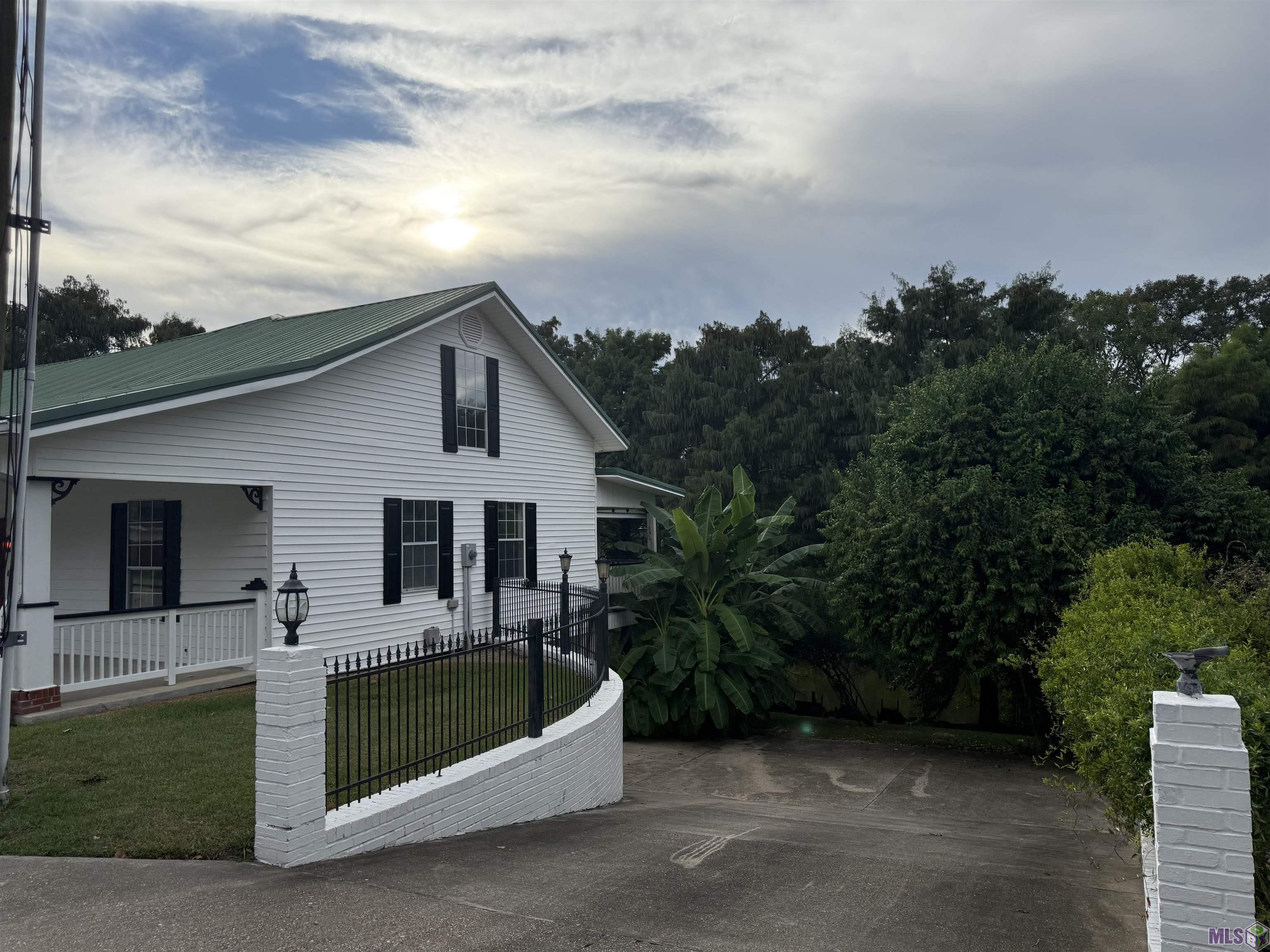 58416 Bayou Road Plaquemine, LA 70764 - Photo 5 of 60