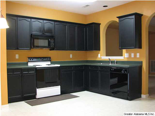 610 Parkside Circle Helena, AL 35080 - Photo 3 of 20