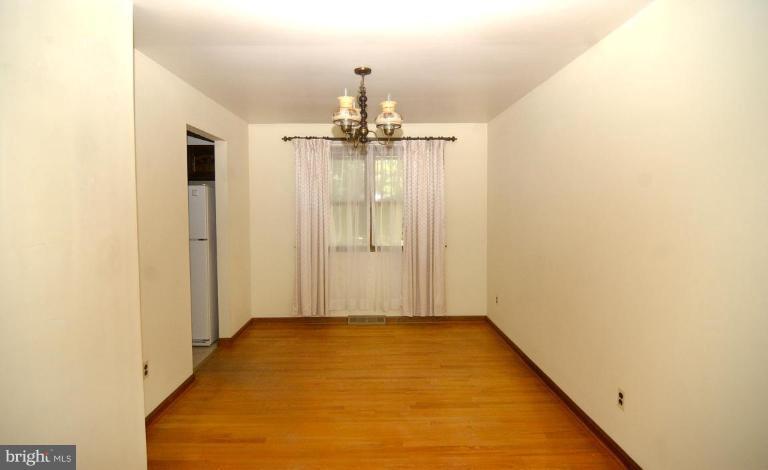 14913 Dunstan Lane Monkton, MD 21111 - Photo 4 of 21 Dining Room