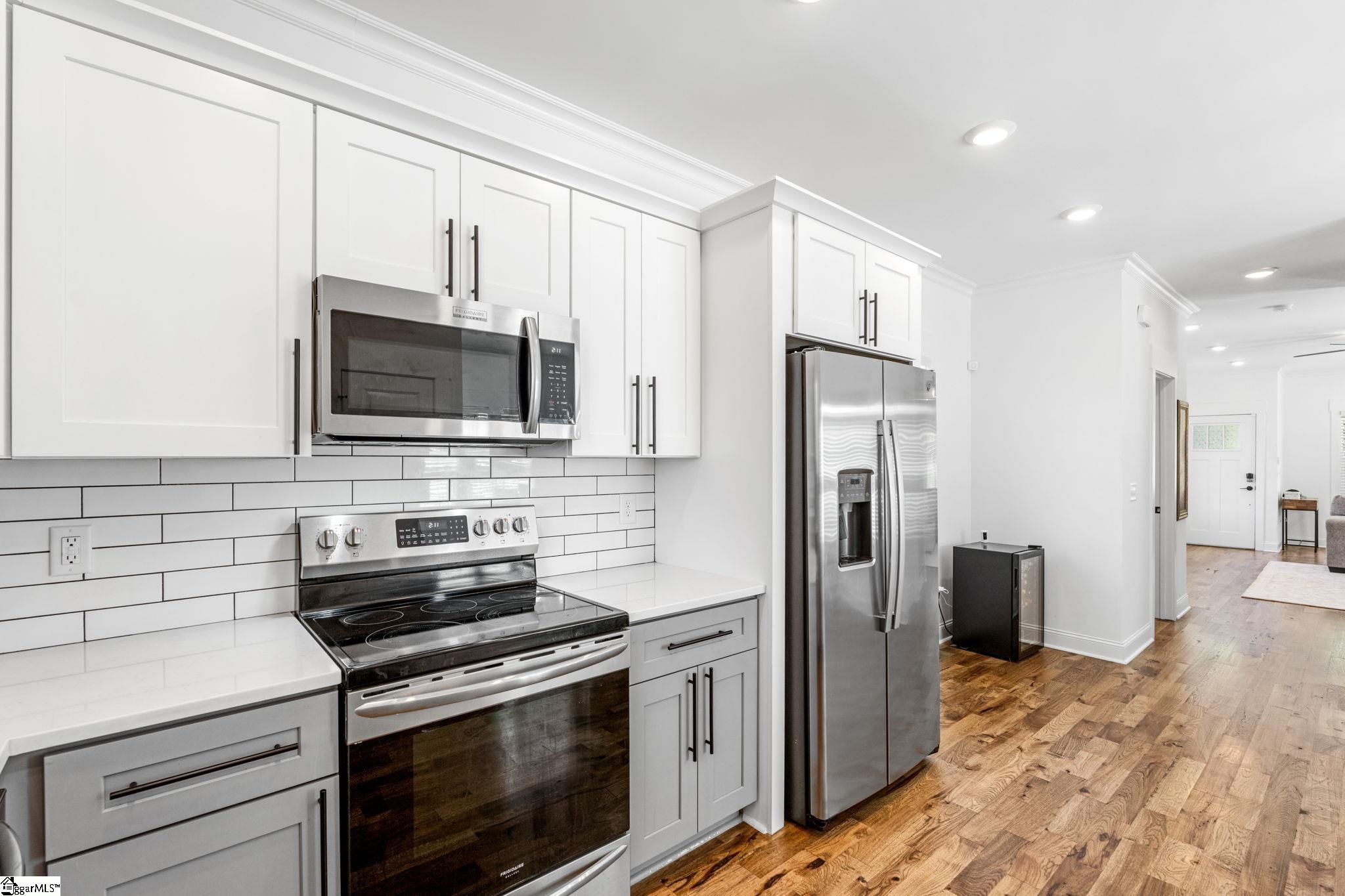 7 Railroad Street Greenville, SC 29607 - Photo 12 of 37