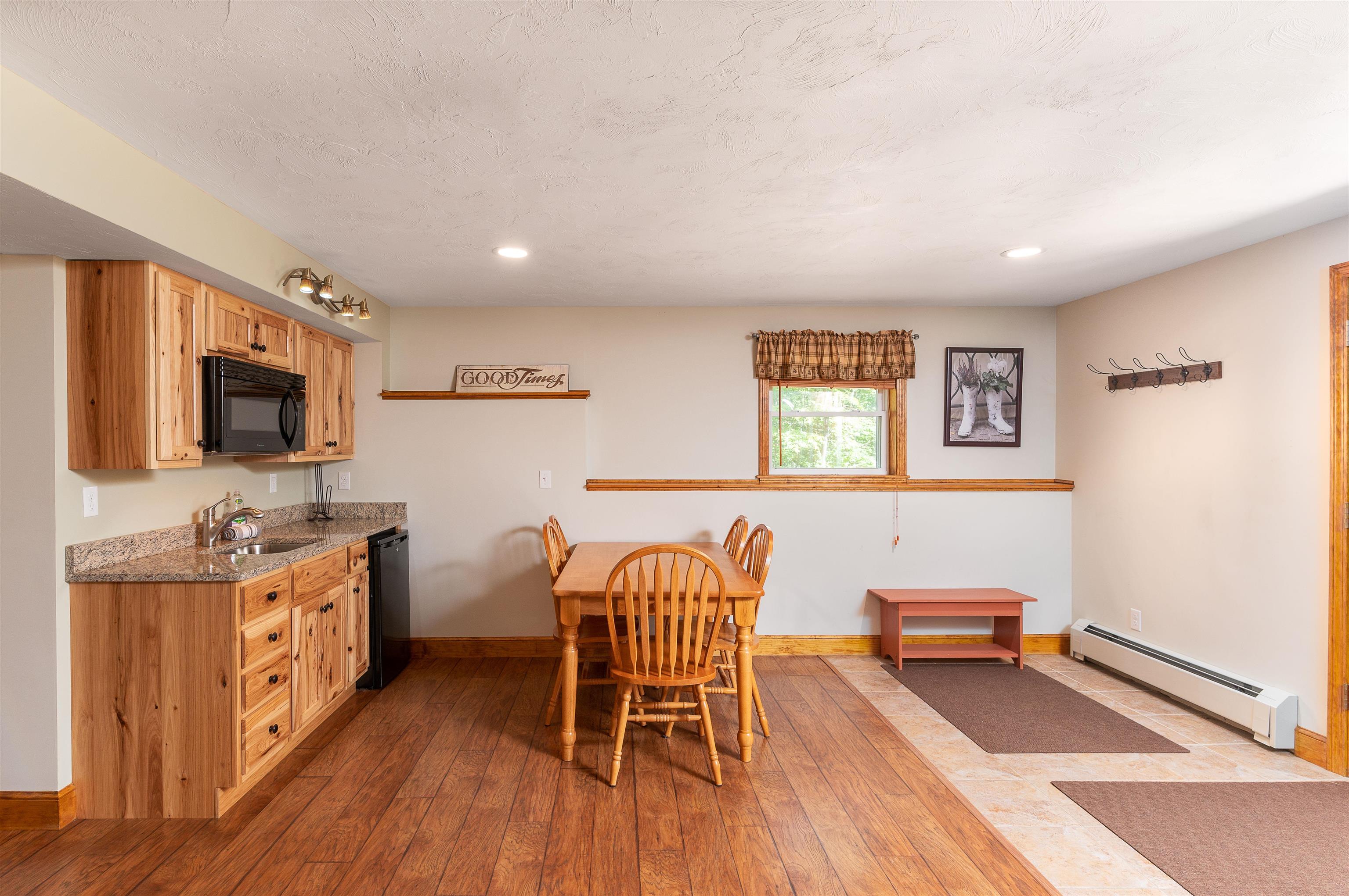 122 Suren Road Conway, NH 03860 - Photo 15 of 40